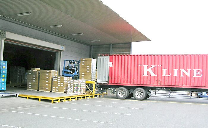 越境物流代行で越境EC対応を徹底解説！安く送れる海外輸送代行会社も紹介！