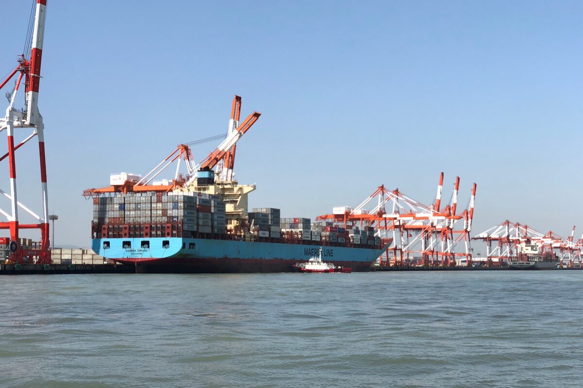 通関代行サービスの選び方｜失敗しない比較ポイントと料金目安とは？安く送れる海外輸送代行会社も紹介！